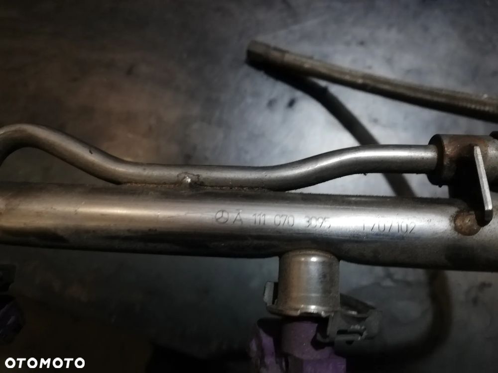 LISTWA WTRYSKOWA A1110703095 MERCEDES W203 2.0B kompresor - 4