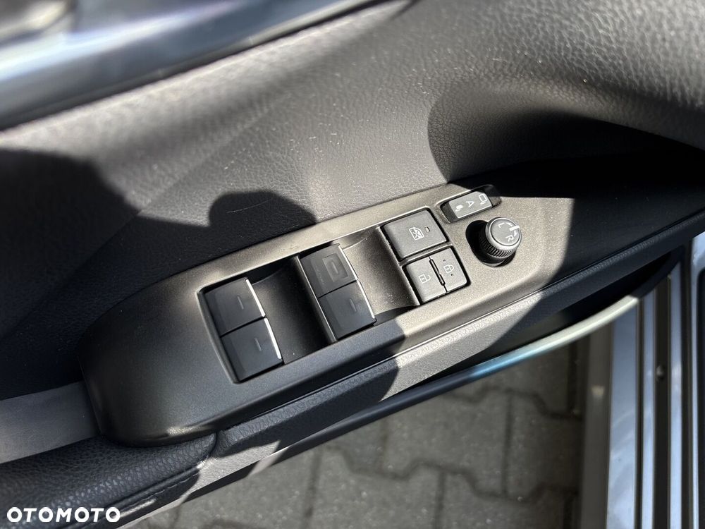Toyota Camry 2.5 Hybrid Comfort CVT - 20