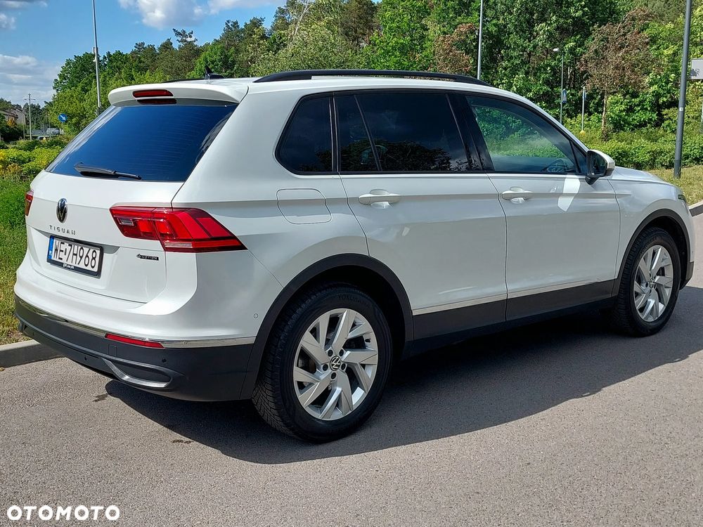 Volkswagen Tiguan - 9
