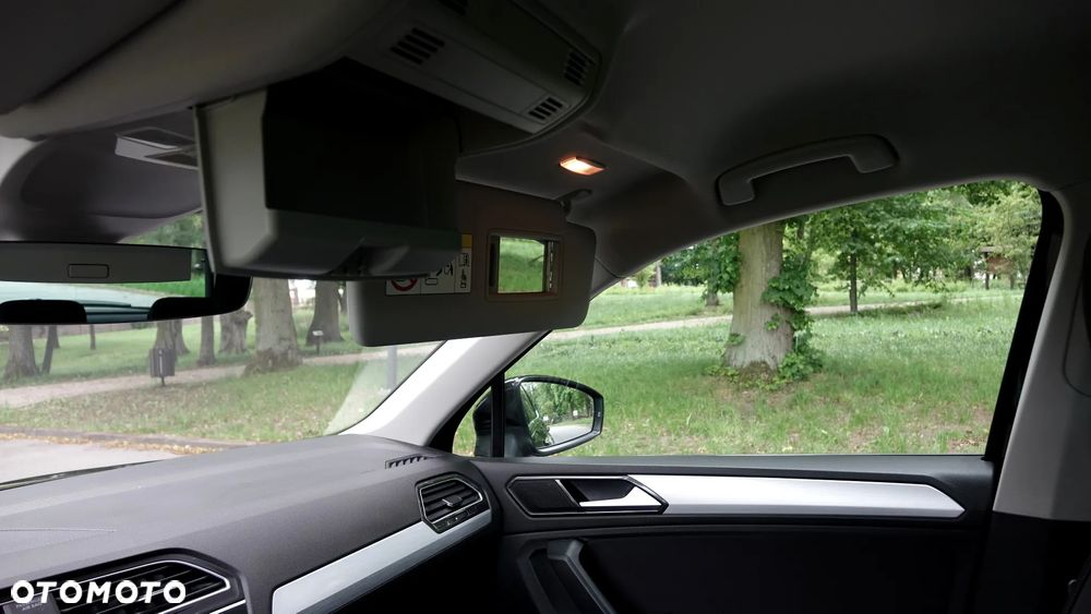 Volkswagen Tiguan - 5