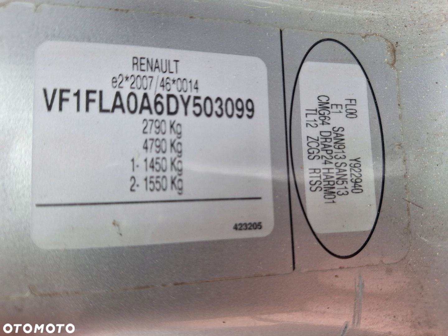 RENAULT TRAFIC 2 II VIVARO I A PRIMASTAR 2001-2014 SREBRNA MASKA CMG64 - 2