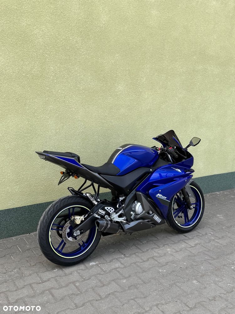 Yamaha YZF - 10