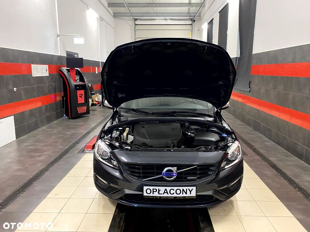 Volvo S60 D4 Drive-E R-Design Summum - 25