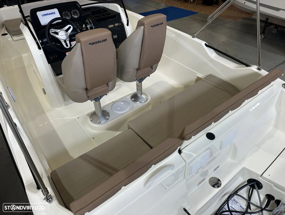 Quicksilver Activ 605 Open - 8