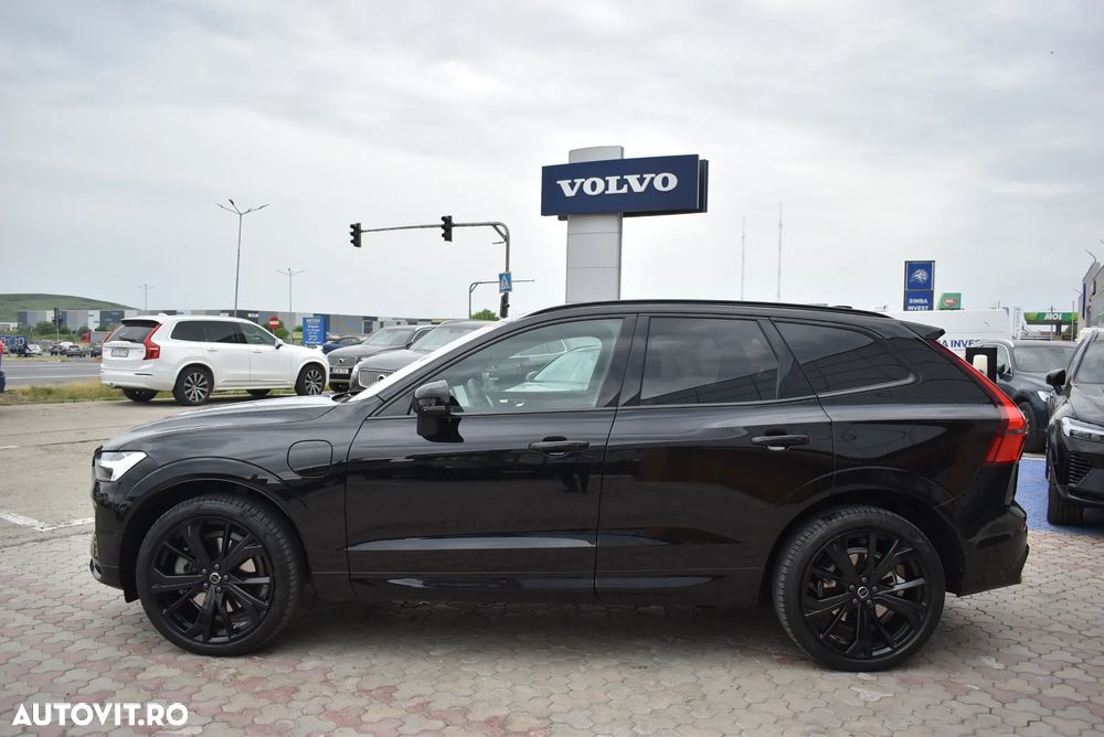 Volvo XC 60 T8 AWD AT PHEV Ultra Black Edition - 4