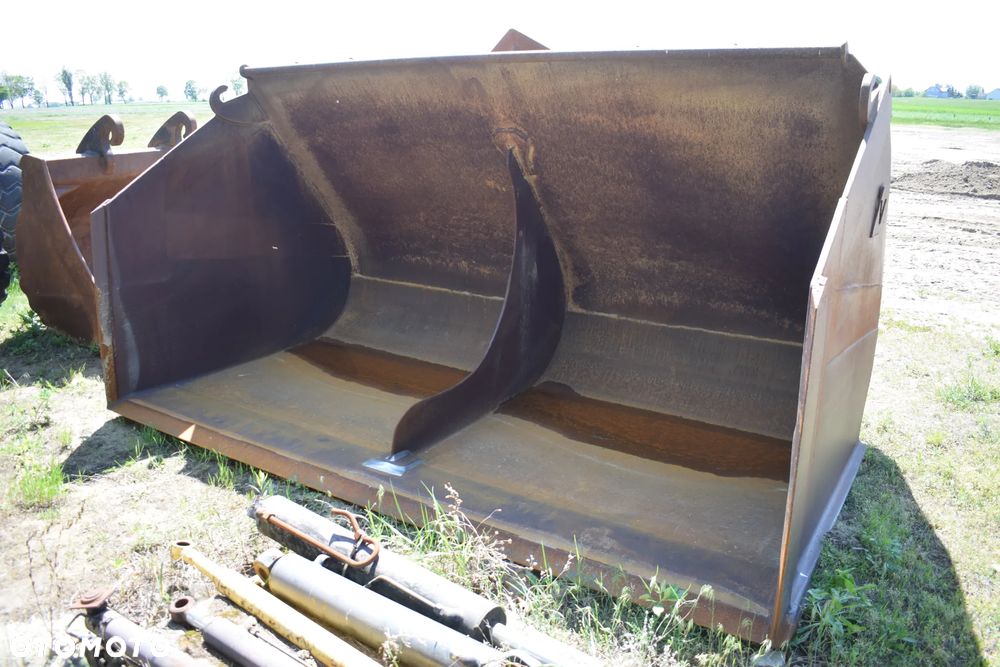 Łyżka ładowarkowa 12m3 Volvo L220 L180 3.6m szer. - 3