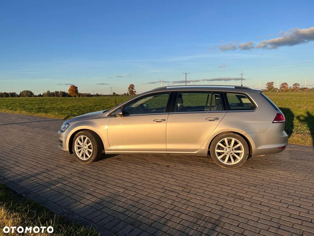 Volkswagen Golf 1.4 TSI BlueMotion Technology Comfortline - 2