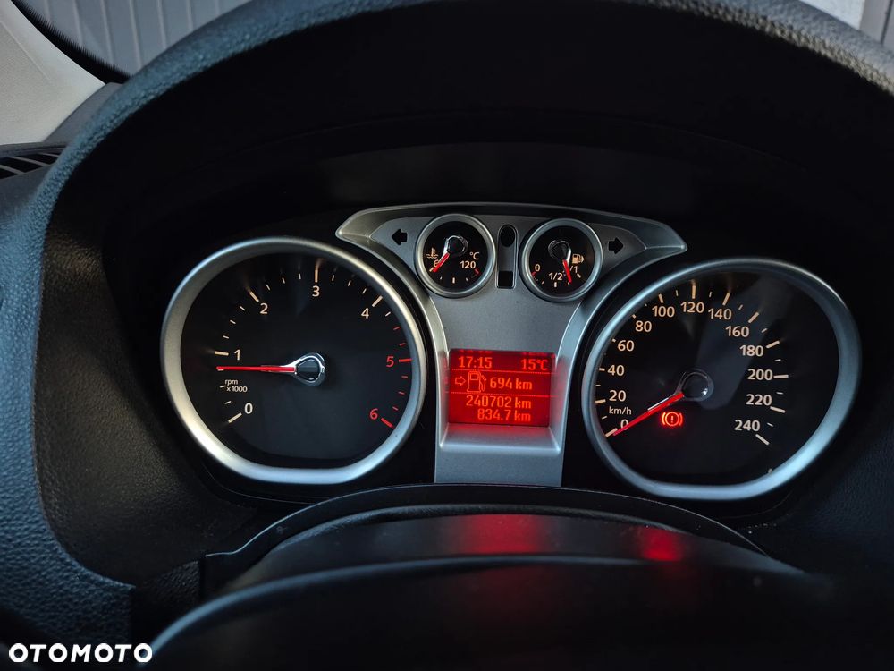 Ford Kuga 2.0 TDCi Titanium - 8