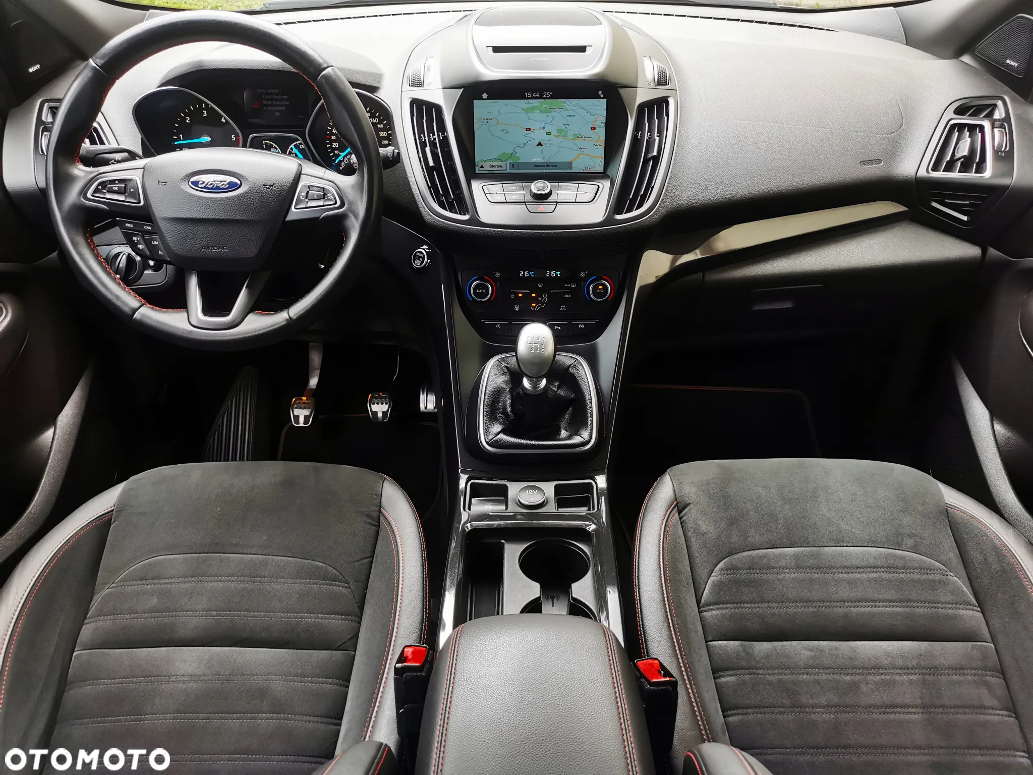 Ford Kuga 2.0 TDCi 4x4 ST-Line - 19