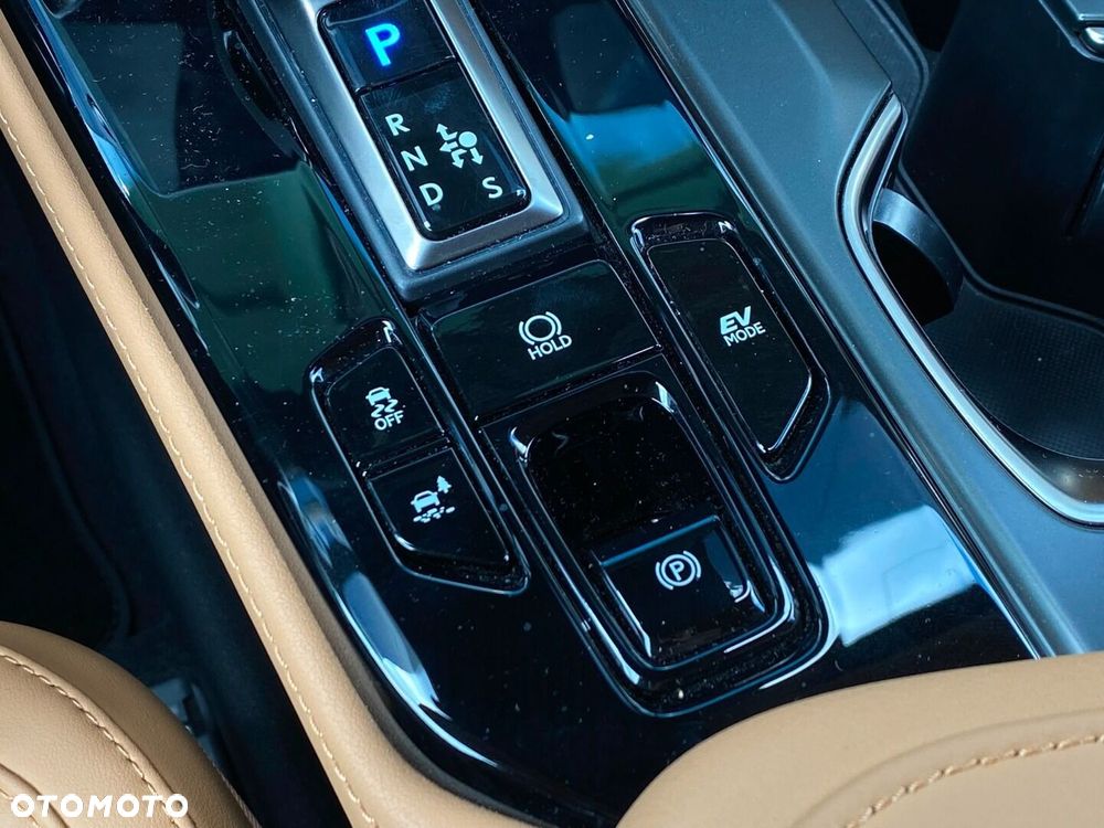 Lexus NX 350h Prestige AWD - 30