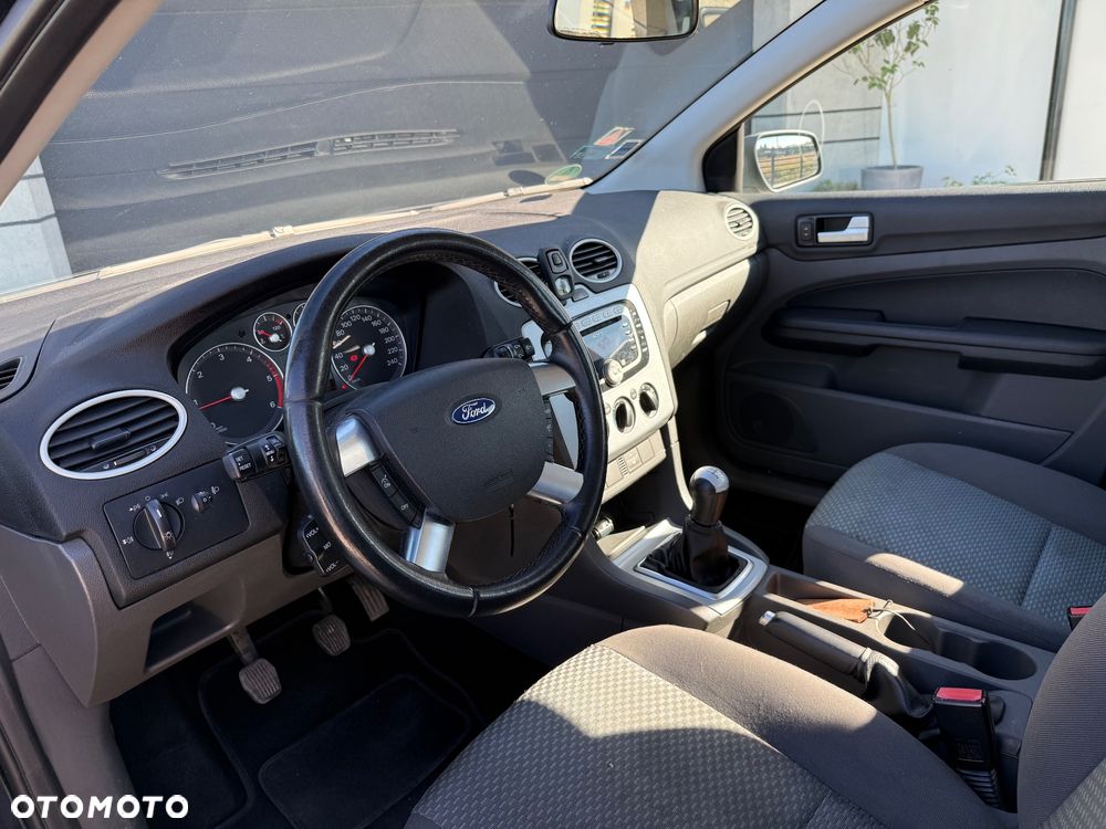 Ford Focus 1.6 TDCi Trend - 6