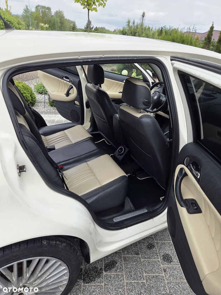 Alfa Romeo 147 - 4