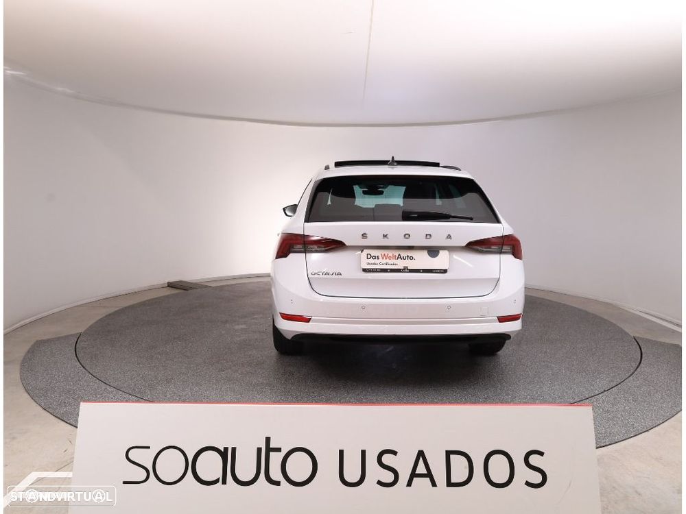 Skoda Octavia Break 2.0 TDI Ambition DSG - 11