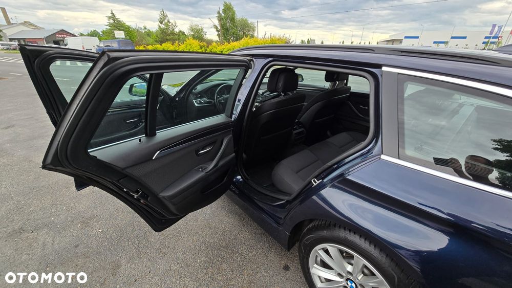 BMW Seria 5 520d - 19