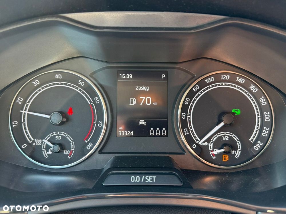 Skoda Kamiq 1.0 TSI Ambition DSG - 16