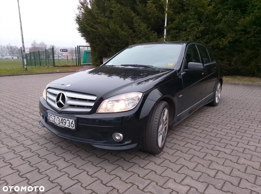 Mercedes-Benz Klasa C 180 Kompressor BlueEFFICIENCY Avantgarde - 10