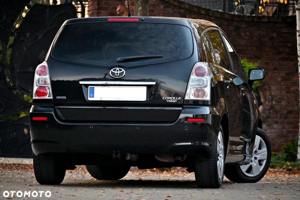 Toyota Corolla Verso 1.8 Sol + 7os - 13