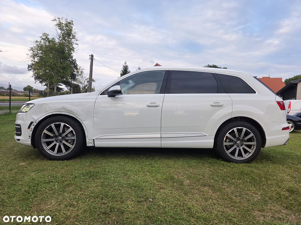 Audi Q7 - 4