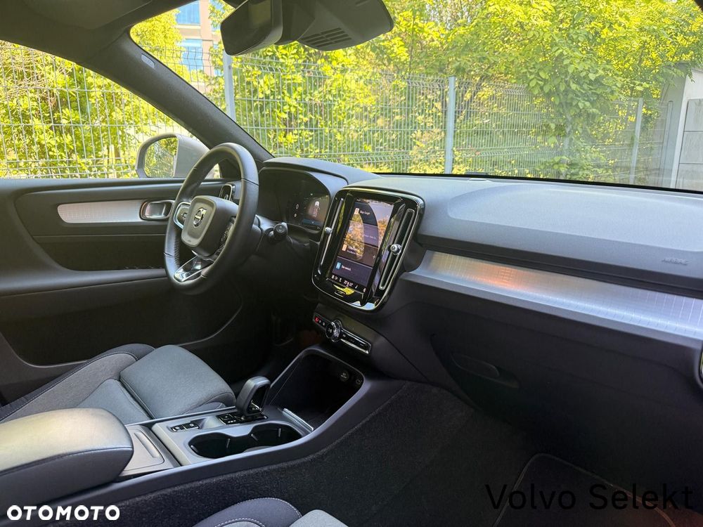 Volvo XC 40 - 20
