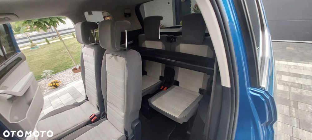 Volkswagen Touran 2.0 TDI BMT Comfortline DSG - 19