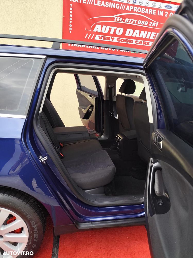 Volkswagen Passat - 9