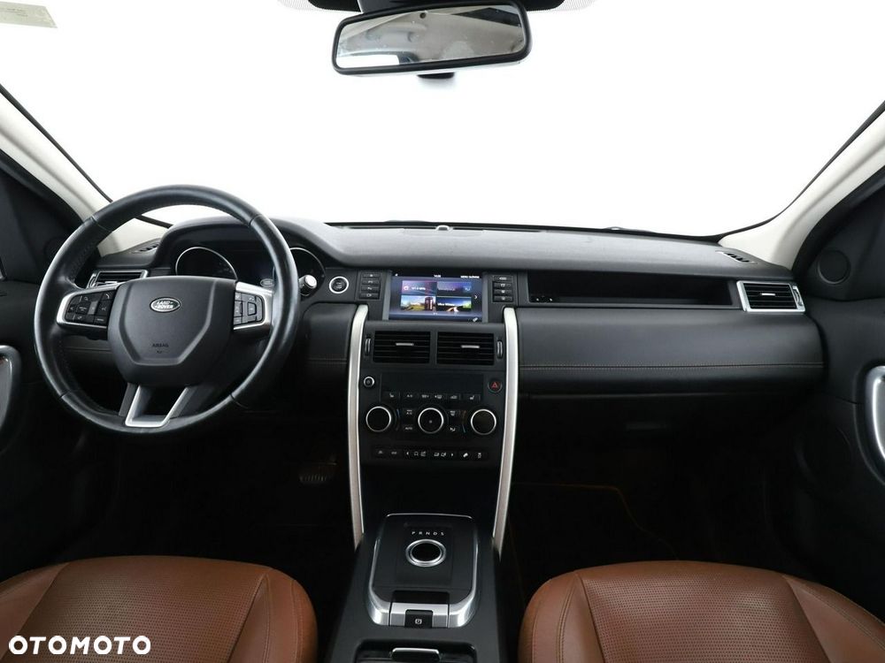 Land Rover Discovery Sport 2.0 TD4 HSE Luxury - 16