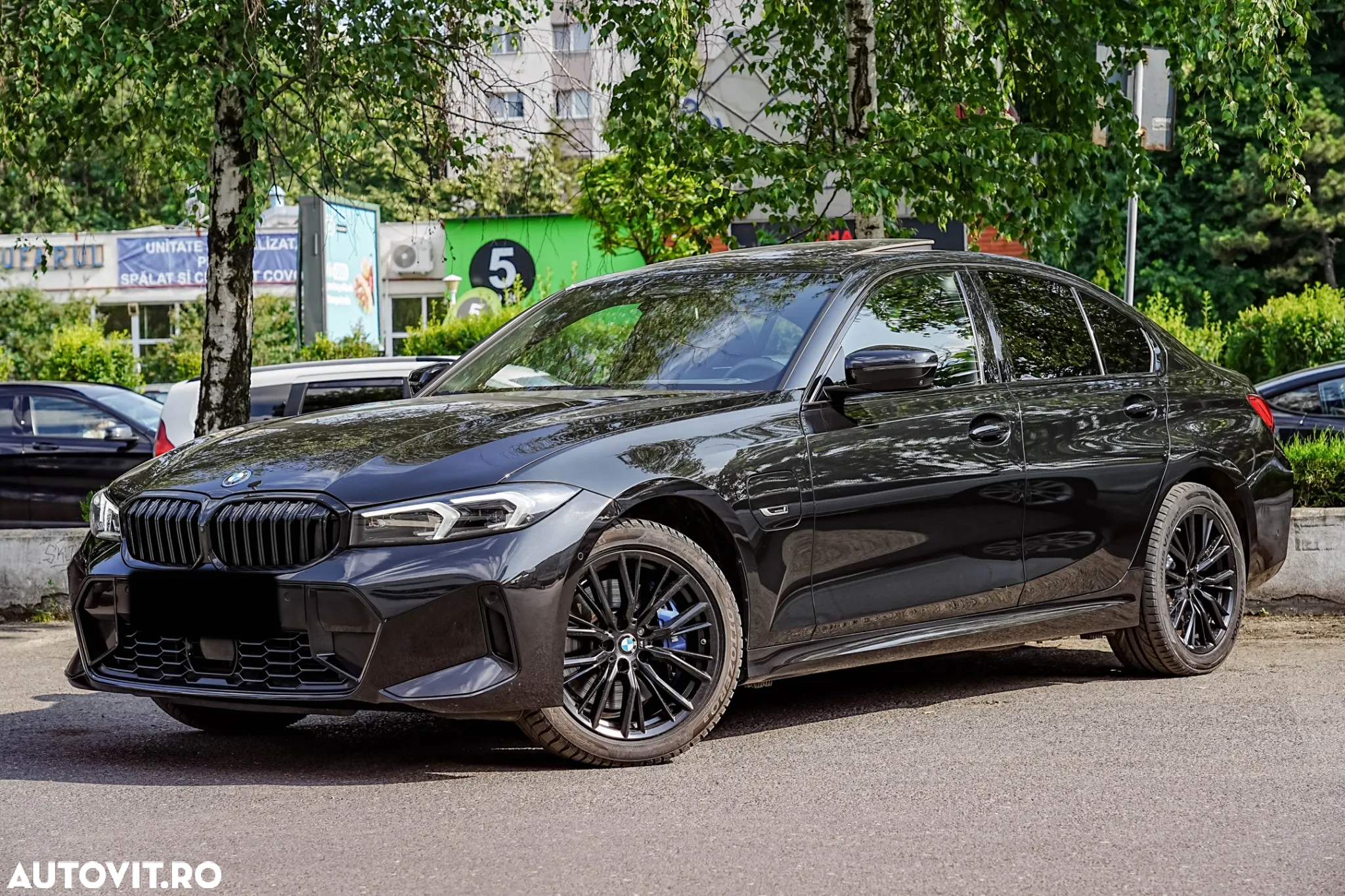 BMW Seria 3 330e Aut. M Sport - 2