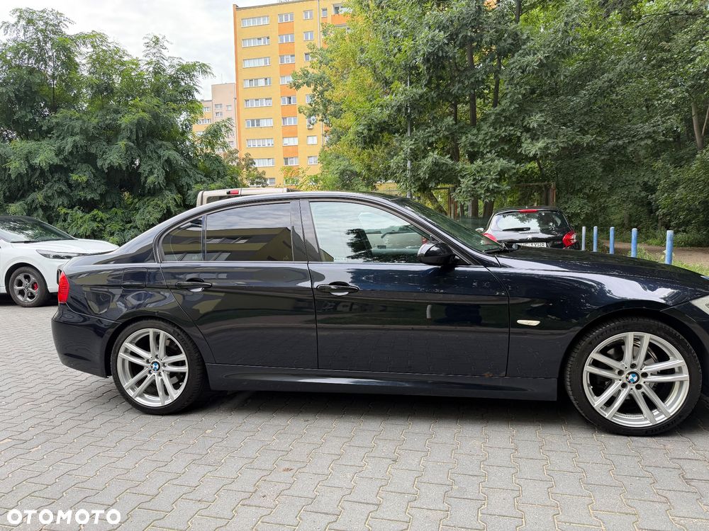 BMW Seria 3 320i - 3