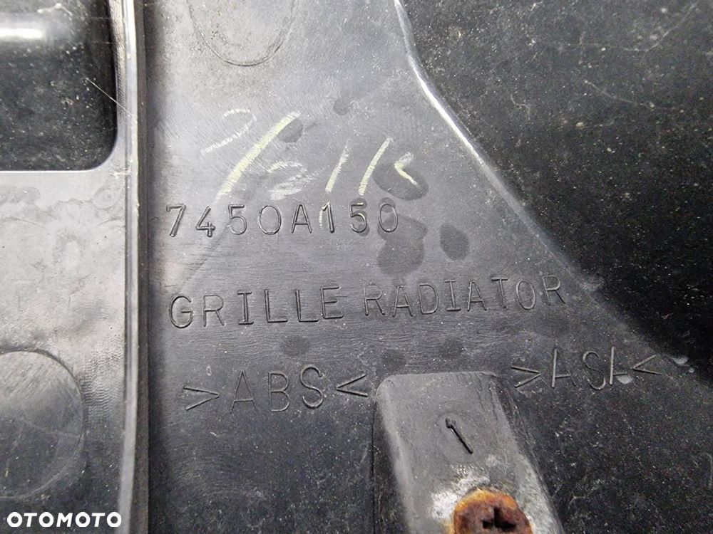 GRILL ATRAPA MITSHUBISHI PAJERO IV 7450A150 - 2