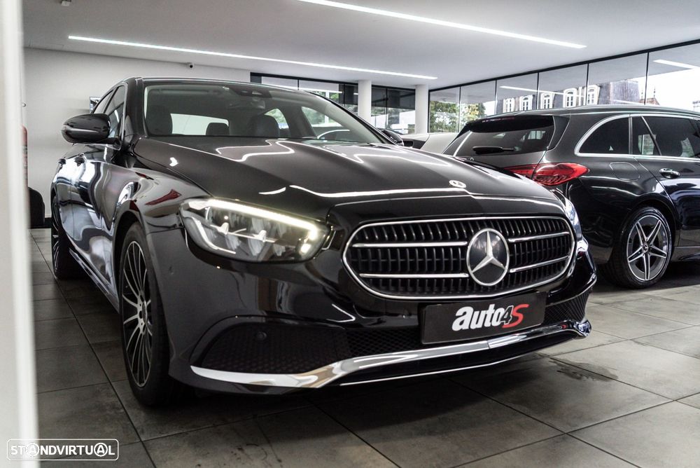 Mercedes-Benz E 220 d Exclusive Line - 4