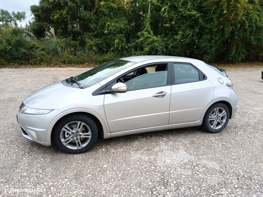 Honda Civic 1.4 i-VTEC Sport - 2