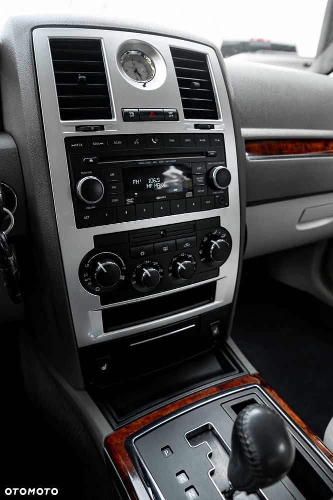 Chrysler 300C 2.7 Automatik - 32