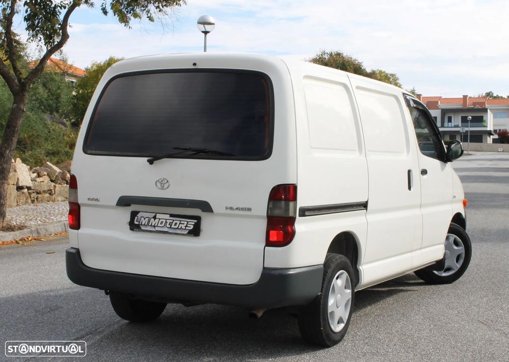 Toyota Haice 2.5 D4D - 11
