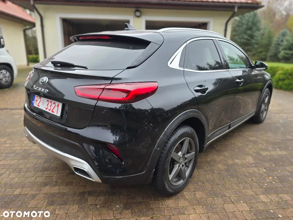 Kia XCeed 1.6 GDI DCT6 OPF Platinum Edition - 4