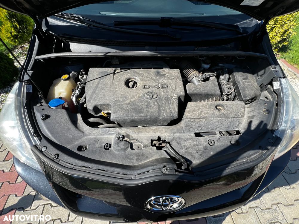 Toyota Verso 2.0 D-4D DPF Luna - 8