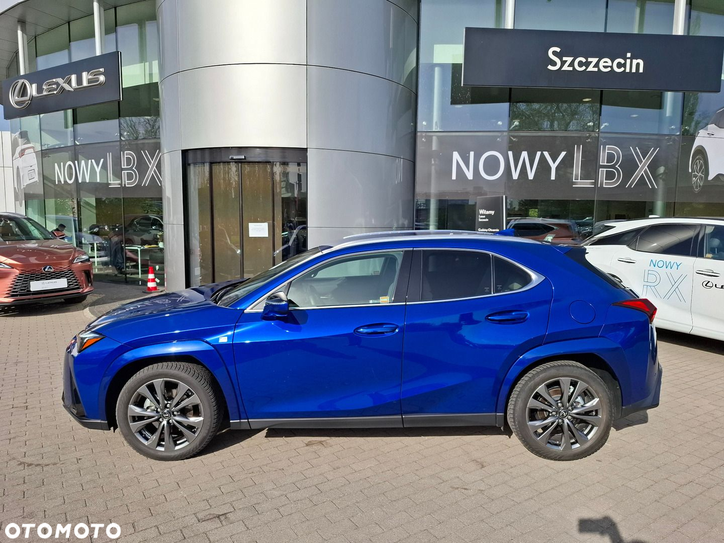 Lexus UX - 2