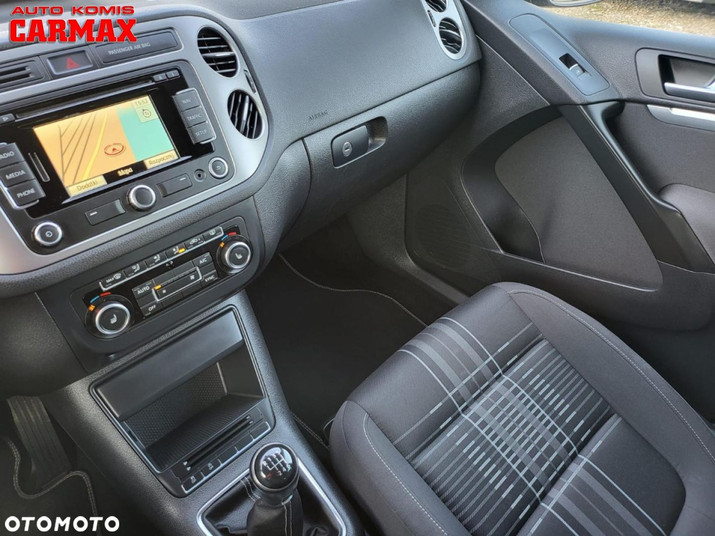 Volkswagen Tiguan - 22