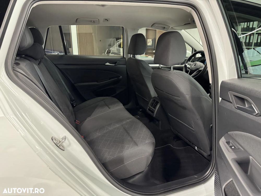 Volkswagen Golf 2.0 TDI SCR Life - 8