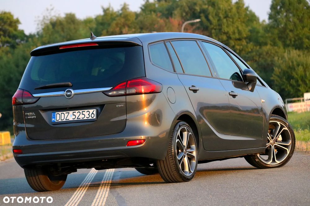 Opel Zafira 1.9 CDTI Cosmo - 28