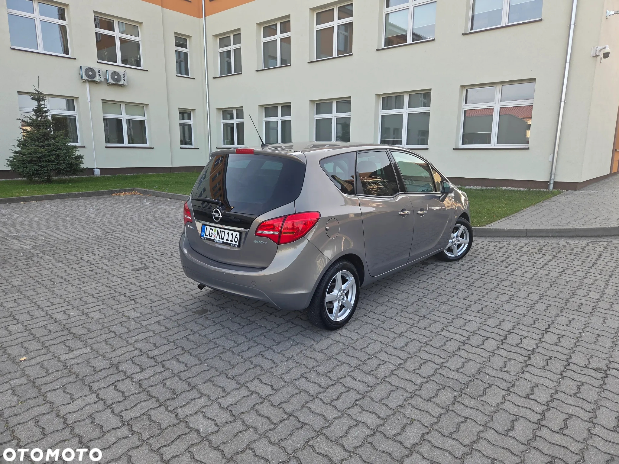 Opel Meriva - 15