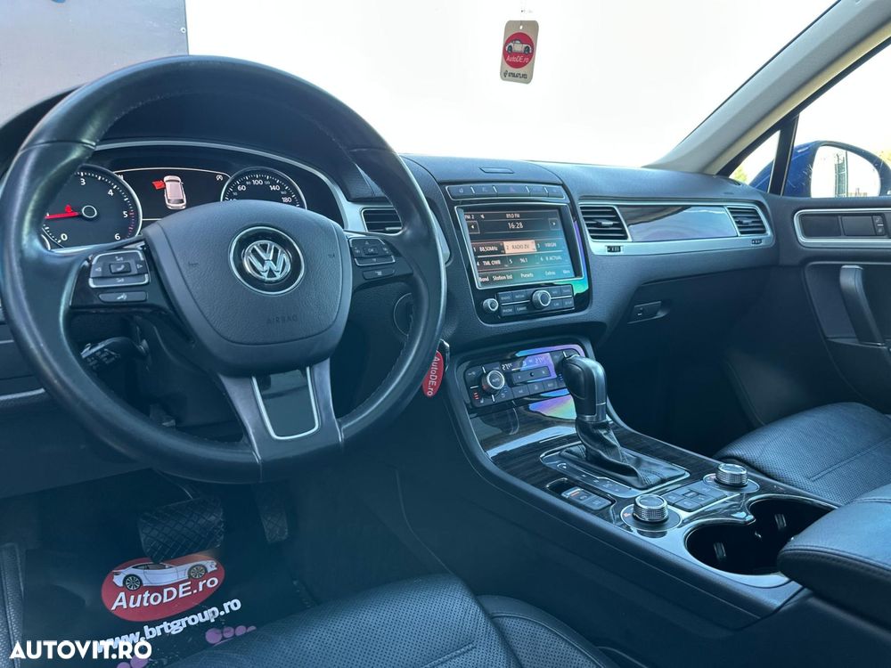 Volkswagen Touareg - 5