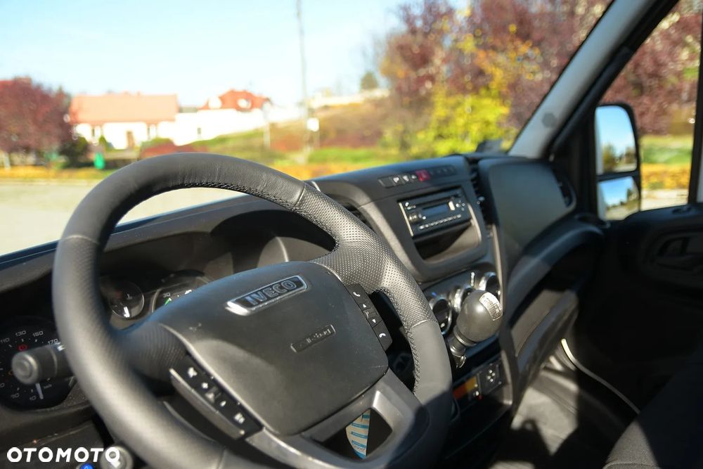 Iveco 72C17  3,0 170KM bez adblue euro 5 Zanotti Z380  6,1m 12 palet dł -20+20 ładowność 3460kg - 29