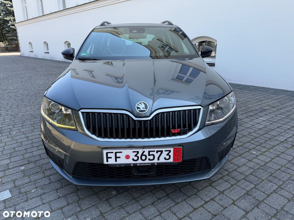 Skoda Octavia 2.0 TSI (Green tec) RS - 4