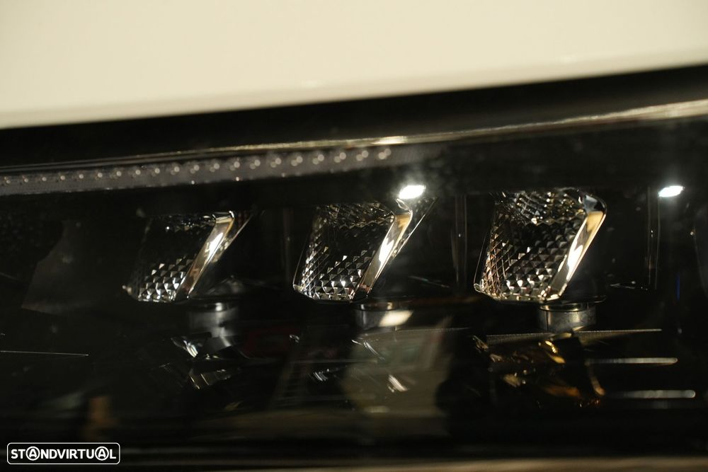 DS DS7 Crossback 1.5 BlueHDi Rivoli EAT8 - 6