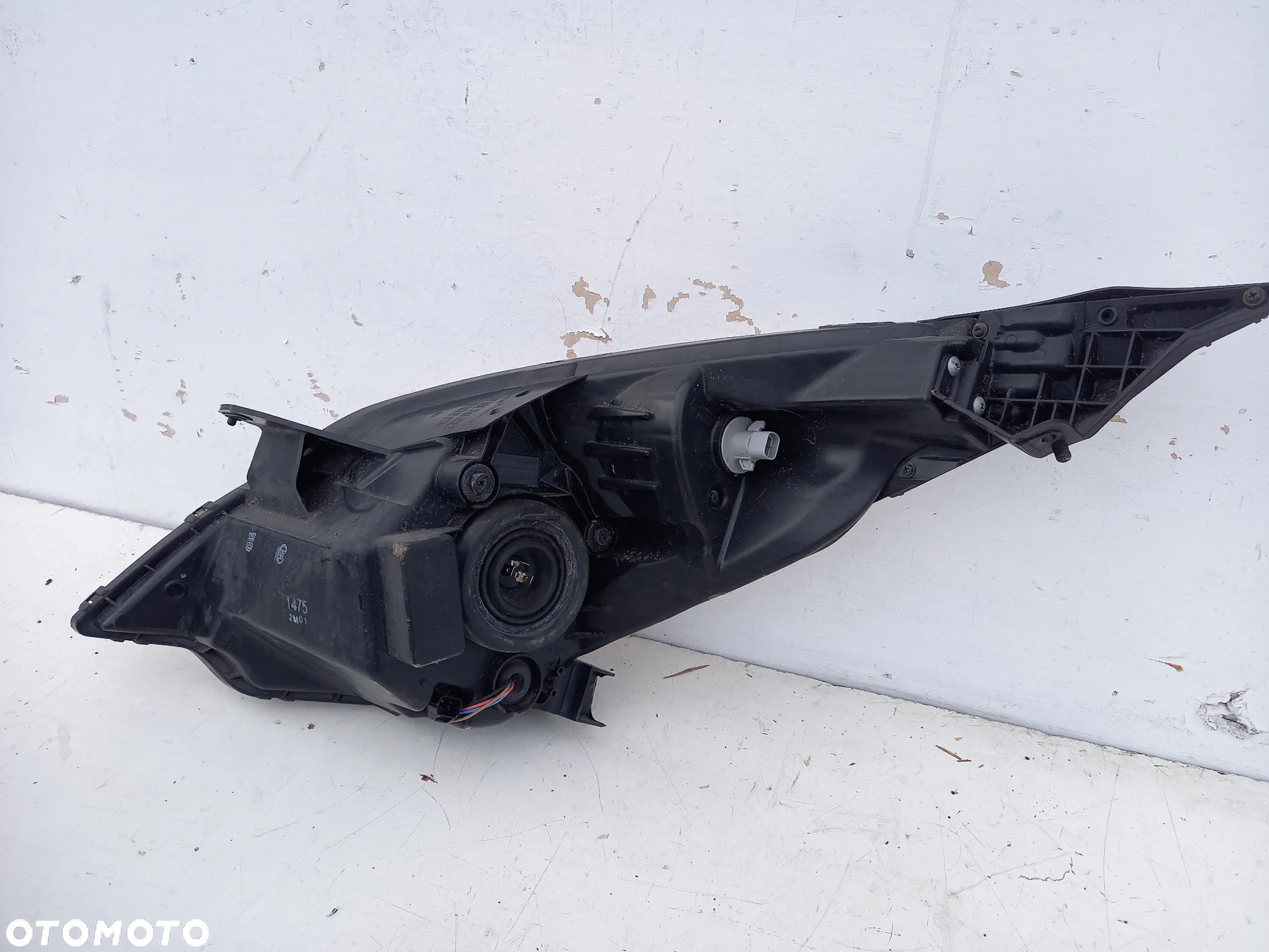 Lampa prawy przód Chevrolet Spartk III 3 EU - 8