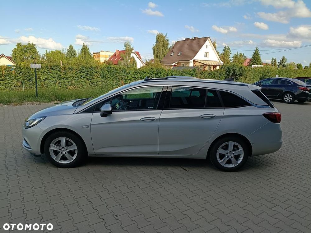 Opel Astra 1.4 Turbo Start/Stop Automatik Dynamic - 2