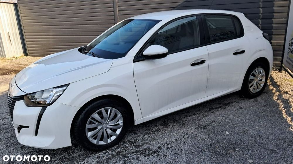 Peugeot 208 - 5