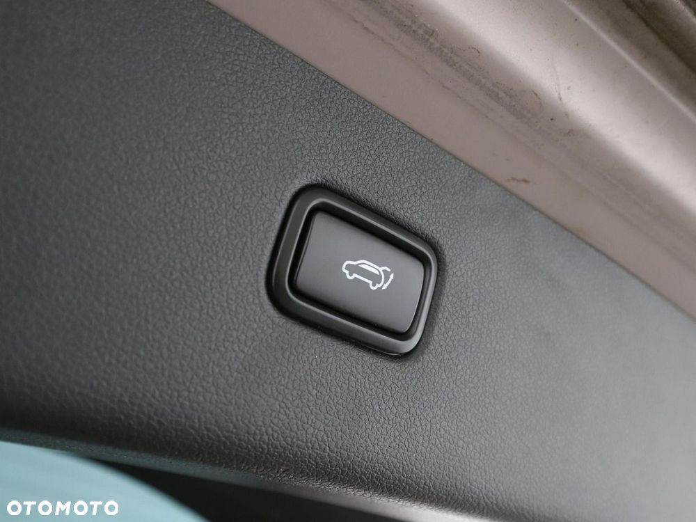 Hyundai Tucson 2.0 CRDI 2WD Style - 39