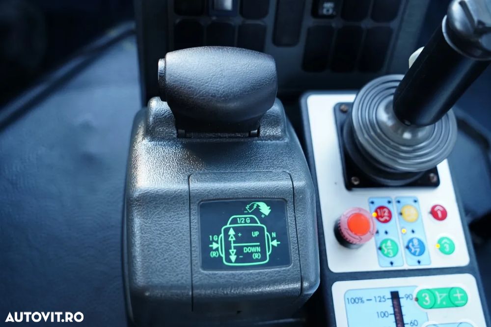 Mercedes-Benz UNIMOG U300 / 4X4 / BASCUNĂTOR 3 LATE / PLUG / MUNICIPAL / CUPLĂRI HIDRAULICE / EPS + AMBREIAJ - 34