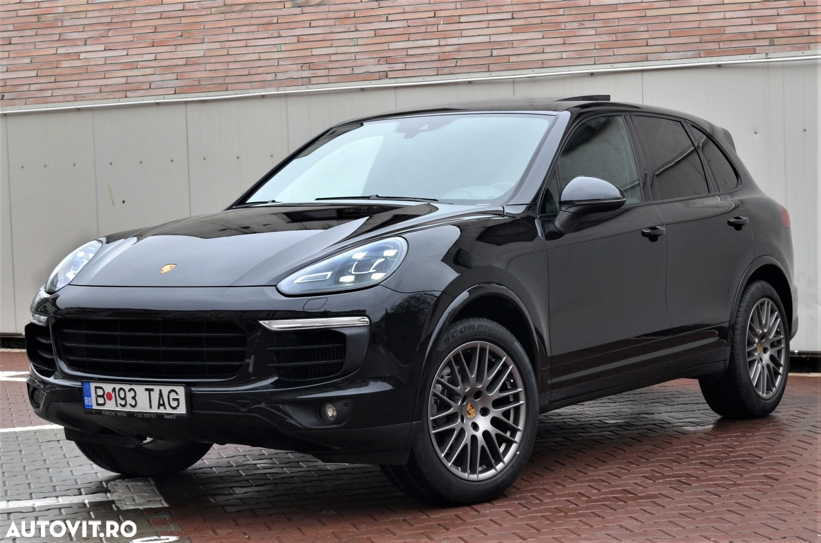 Porsche Cayenne 3.0 L - 2